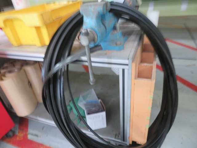 Wilton Vice and aluminum Table on wheels (1) vice, Double End Grinder - MISCELLANEOUS