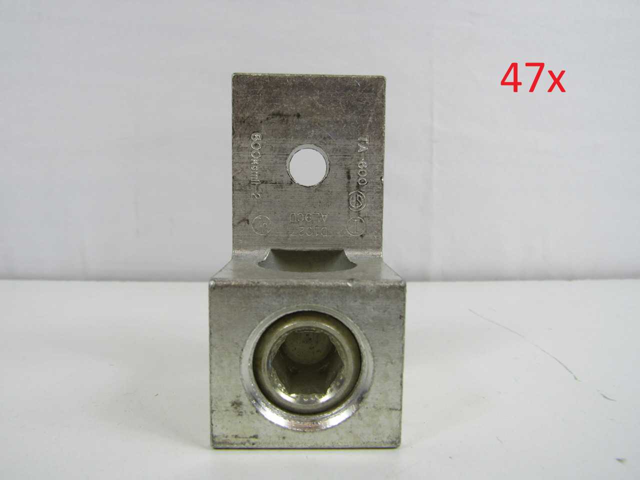 Lot of Quantity 47x TA-600 Lugs - ELECTRICAL COMPONENTS