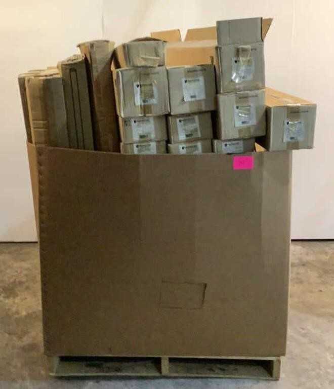 (Approx 800) ULT Assorted Fluorescent Light Bulbs - LIGHTING