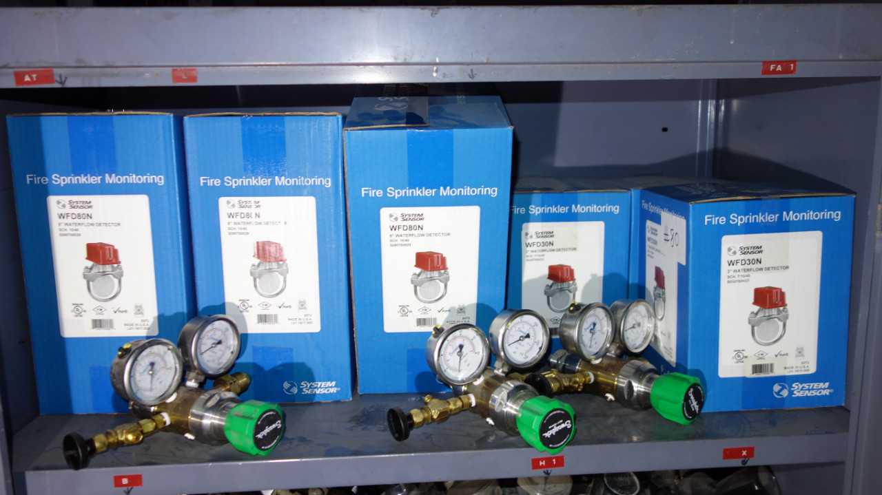 EDSAL CABINET WITH CONTENTS, REGULATORS, RECORDER - TOOL STORAGE