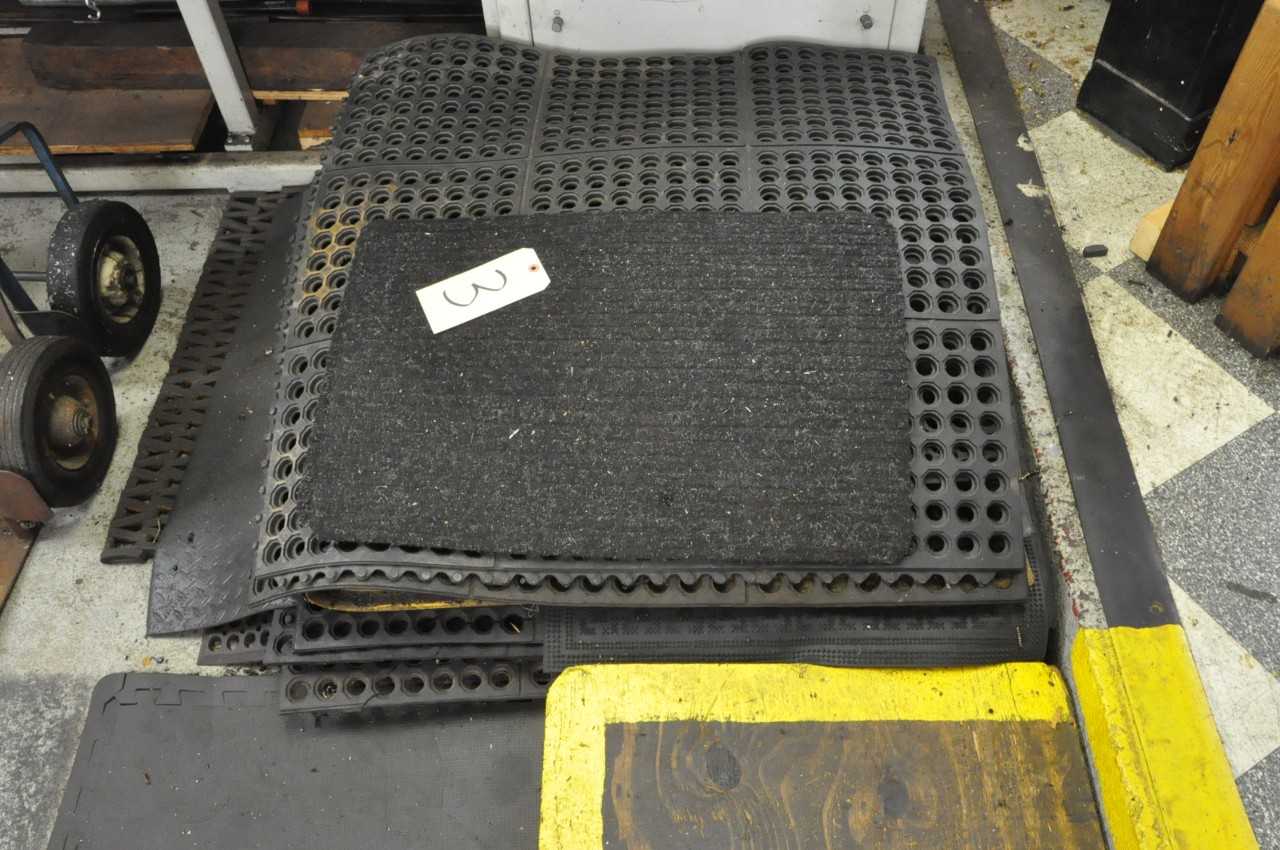 Lot-Rubber Floor Mats - MISCELLANEOUS