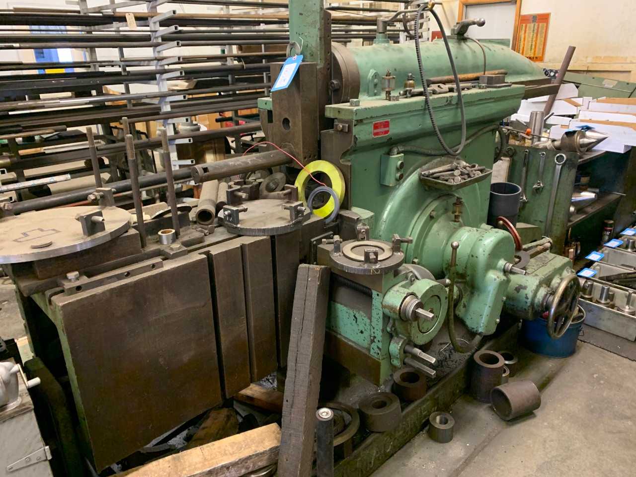 Columbia Machine Tool Line Bore Machine - MILLING MACHINES