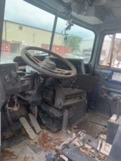 2000 MACK 600 DM600 READYMIX CONCRETE MIXER TRUCK - NO TITLE AVAILABLE - MIXER TRUCKS
