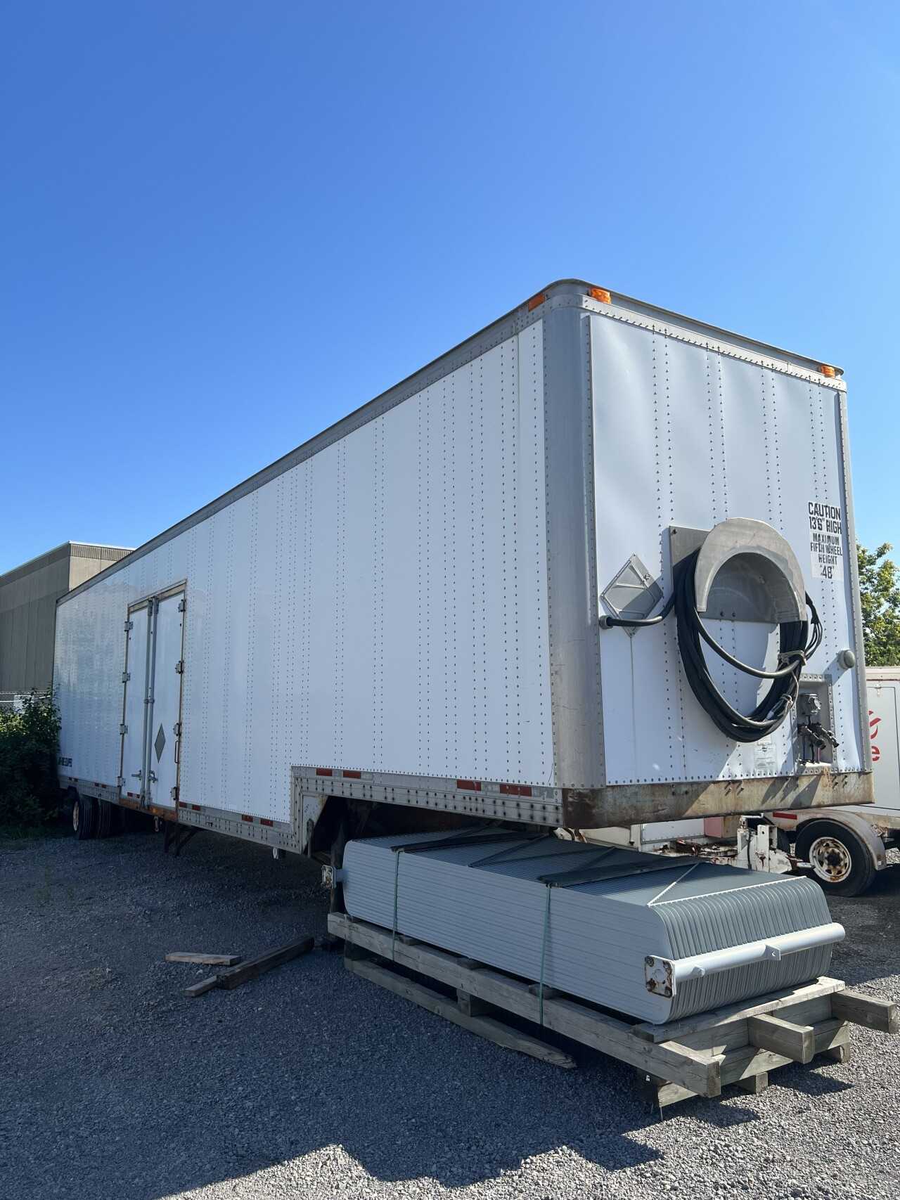 Wabash National 53' DryVan Trailer Vin: 1JJV602V3Sl2495 GVWR 68000LBS - TRAILERS