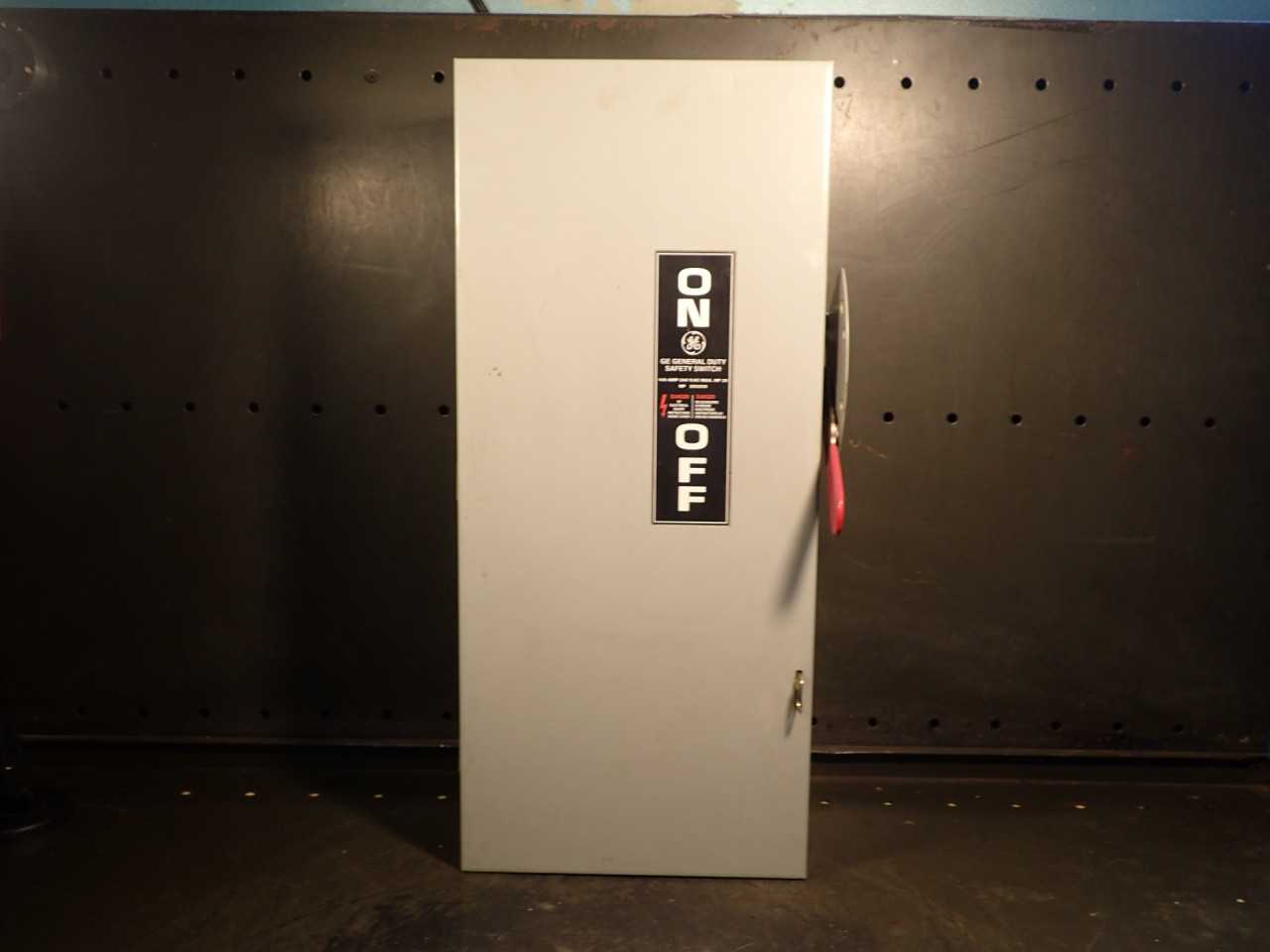 General Electric TG4323 Switch: 100A, 240V, Fusible, Indoor, General Duty, NOS - ELECTRIC MOTORS