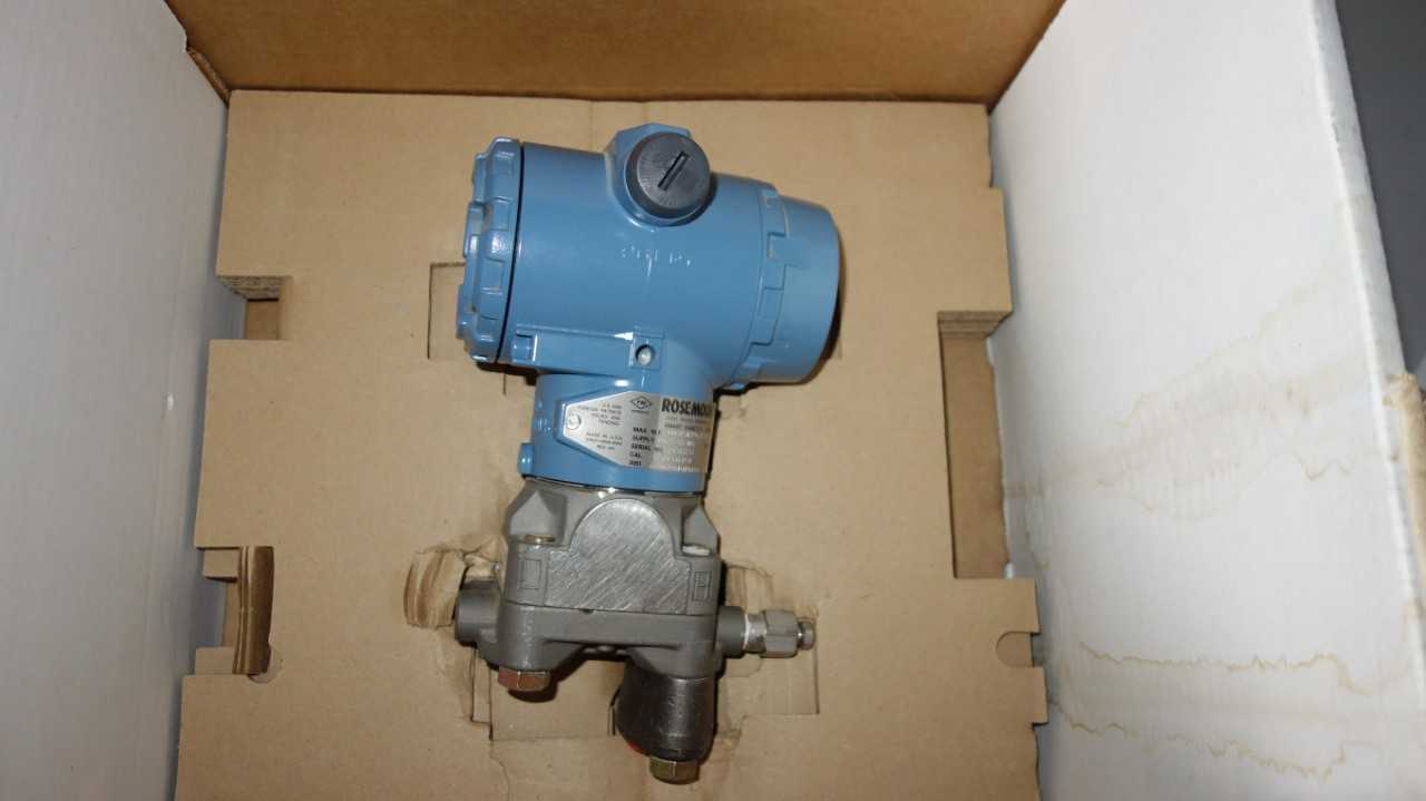 ROSEMOUNT 3051CG4A22A14 PRESSURE TRANSMITTER - INSTRUMENTATION