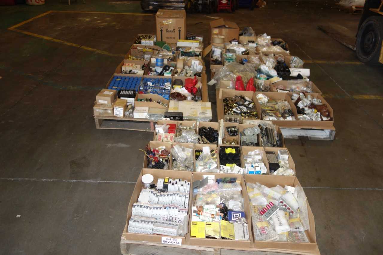 5 PALLETS OF ASSORTED ELECTRICAL, FUSES, CIRCUIT BREAKERS, HARDWARE, PCB BOARDS - ELECTRICAL COMPONENTS
