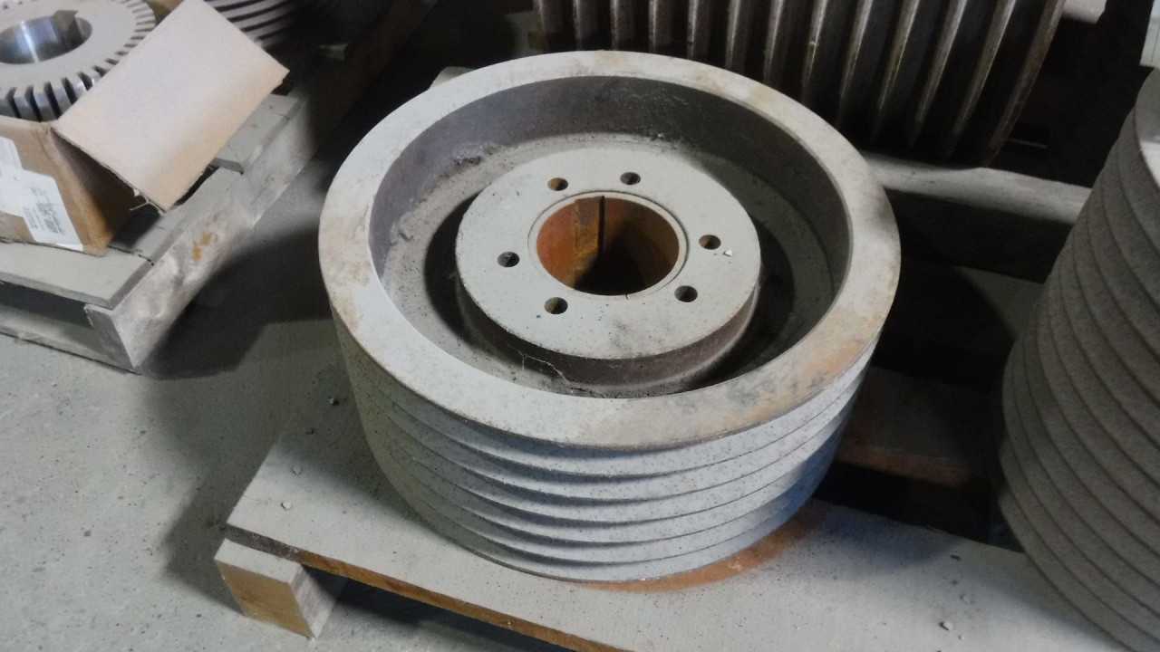 4 Pulleys - MISCELLANEOUS
