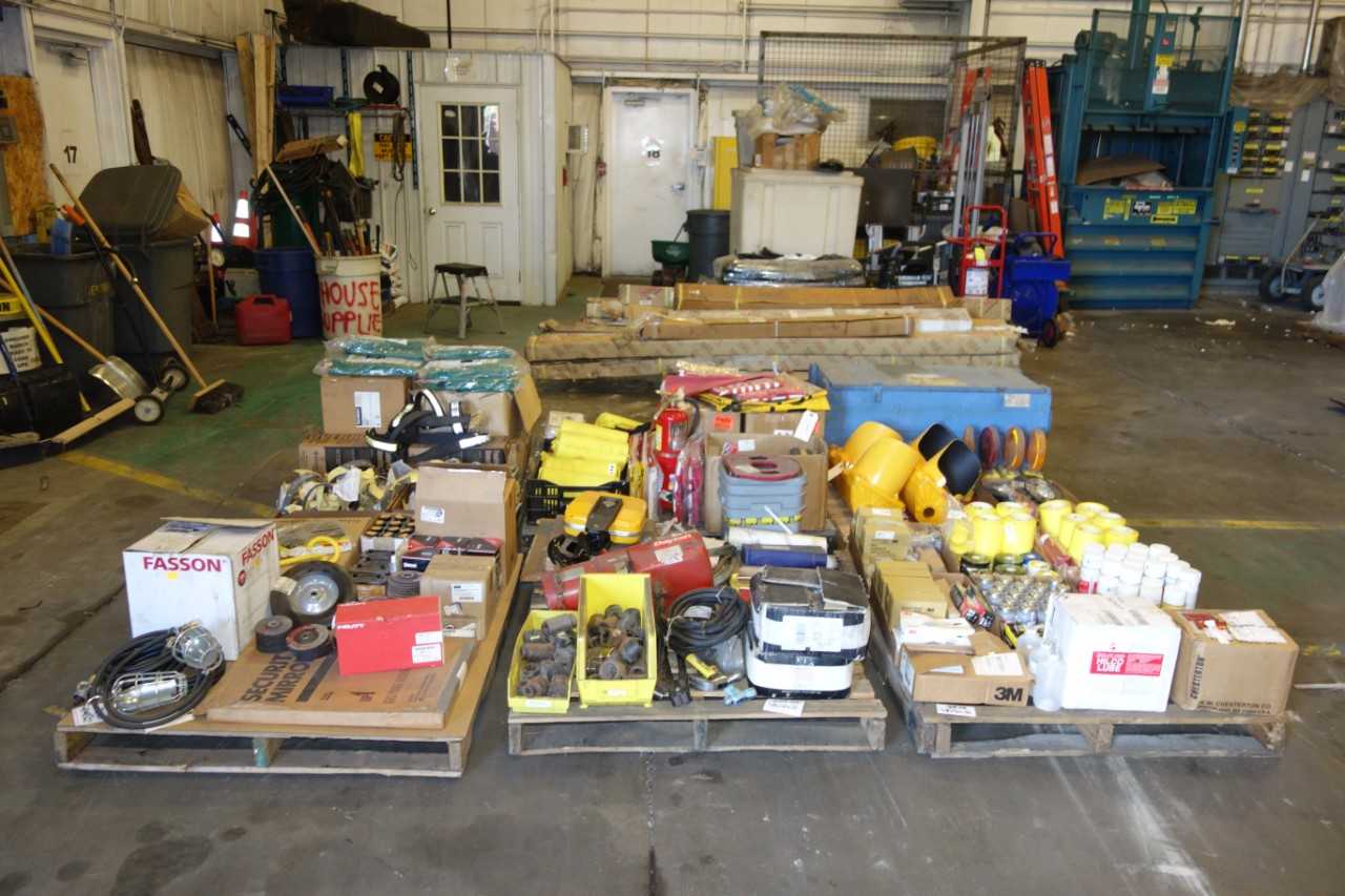6 PALLETS OF SHOP SUPPLIES - LIGHTING