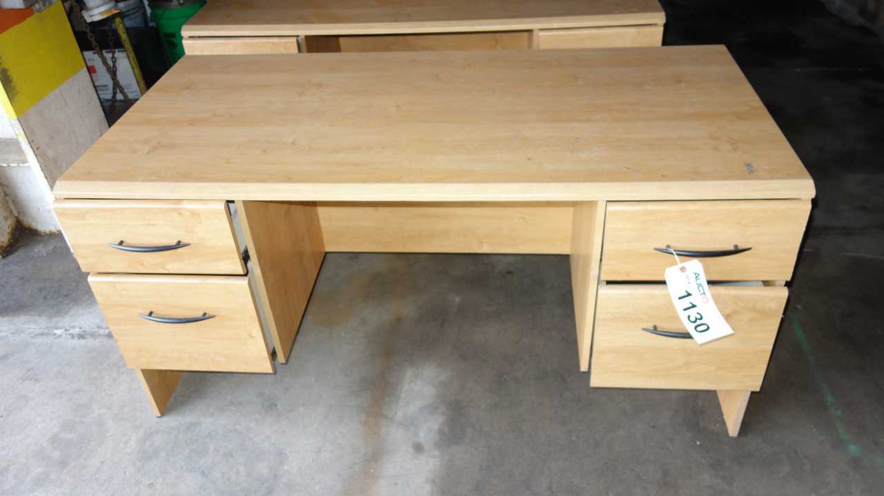 LOT OF 2 WOOD DESKS - ELECTRIC POWER TOOLS