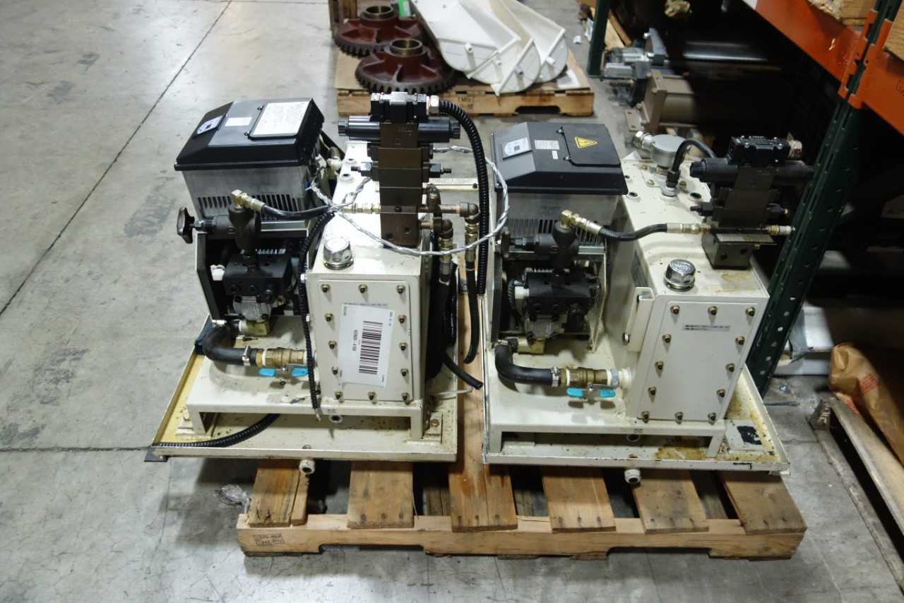 LOT OF 2 DAIKIN SUPER UNIT SUT03S15L07 10 F HYDRAULIC PUMP SYSTEMS - HYDRAULIC PUMP