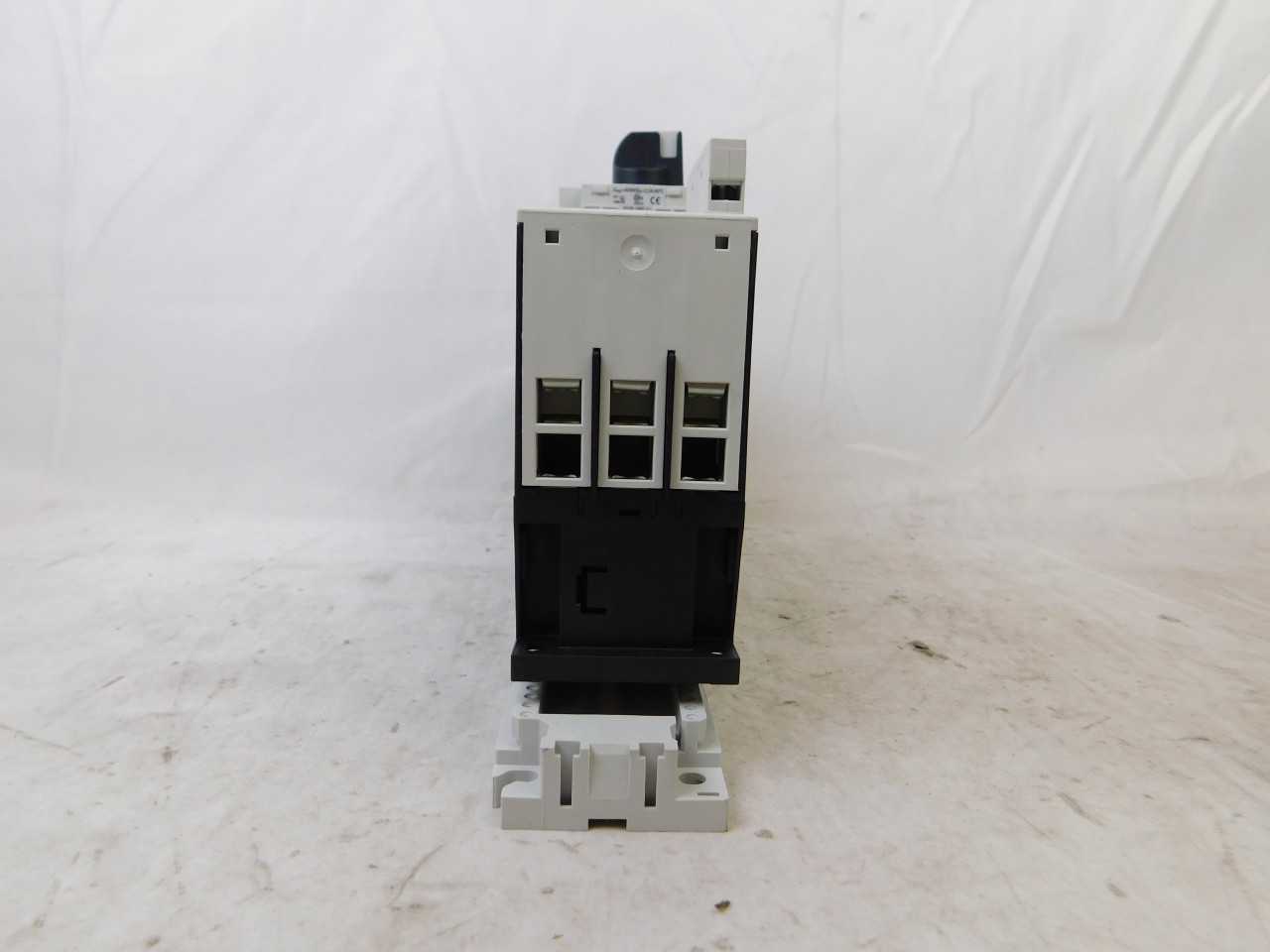 Lot of Qty 2x Eaton XTFC040DDA Combination Starters - MOTOR STARTERS