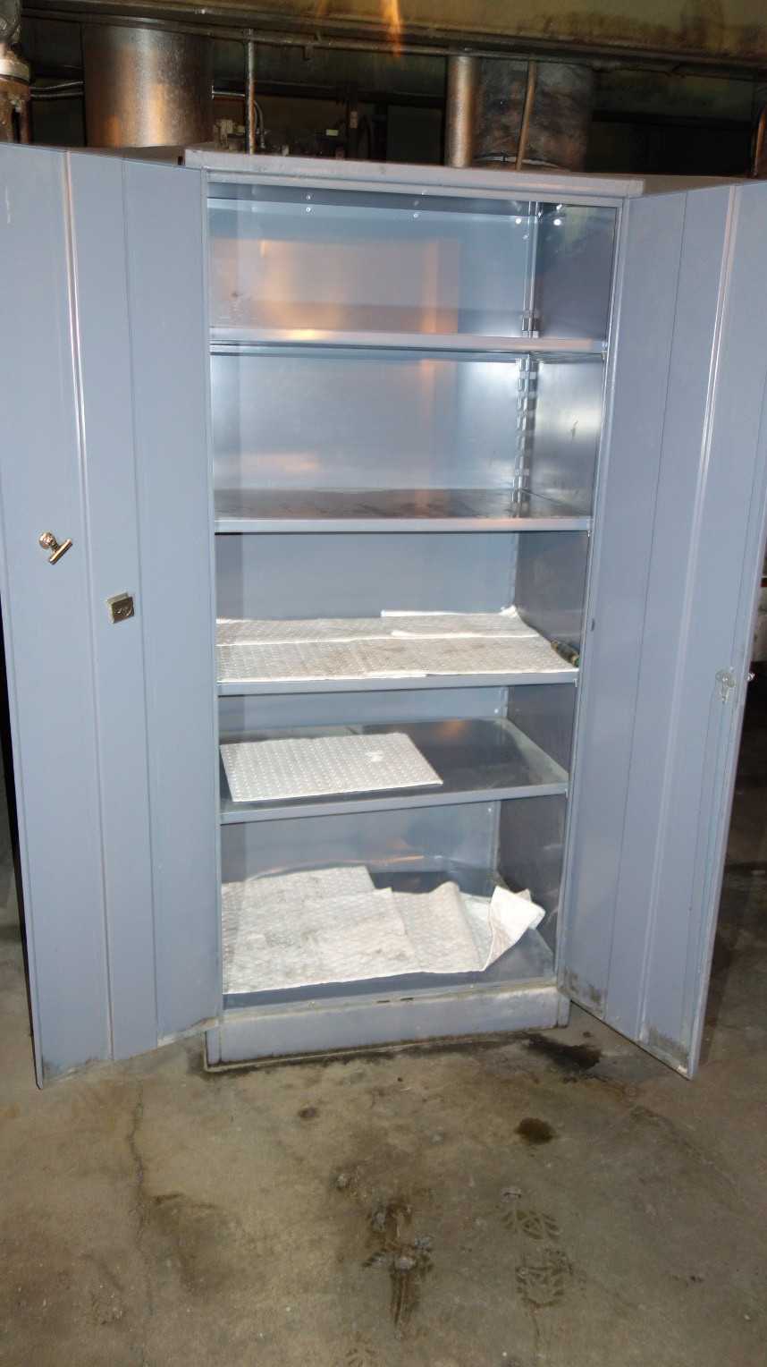 4-SHELF 2-DOOR STEEL CABINET - TOOL STORAGE