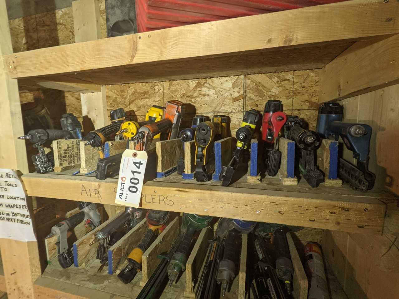 Lot of 9 finishing nail gun - ELECTRIC POWER TOOLS