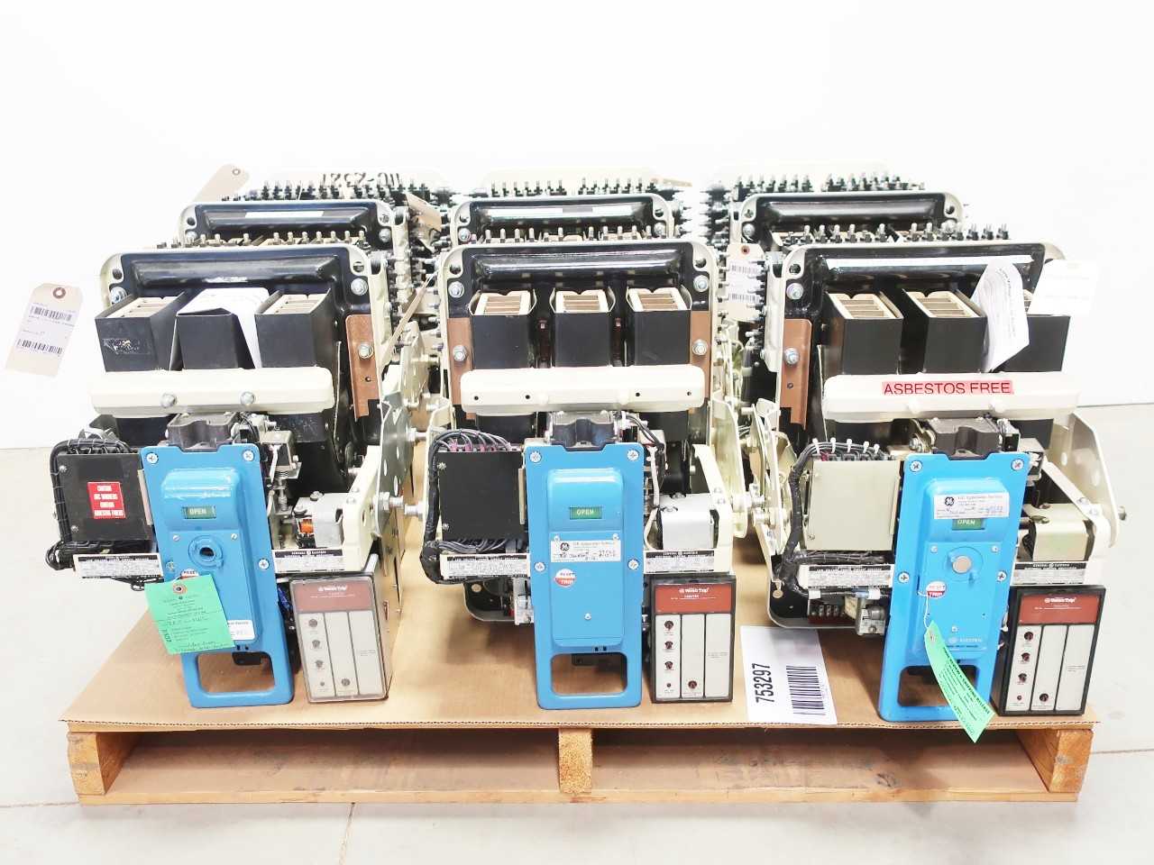 LOT OF 9 GE AK-25 LOW VOLTAGE POWER CIRCUIT BREAKERS 600A - CIRCUIT BREAKERS