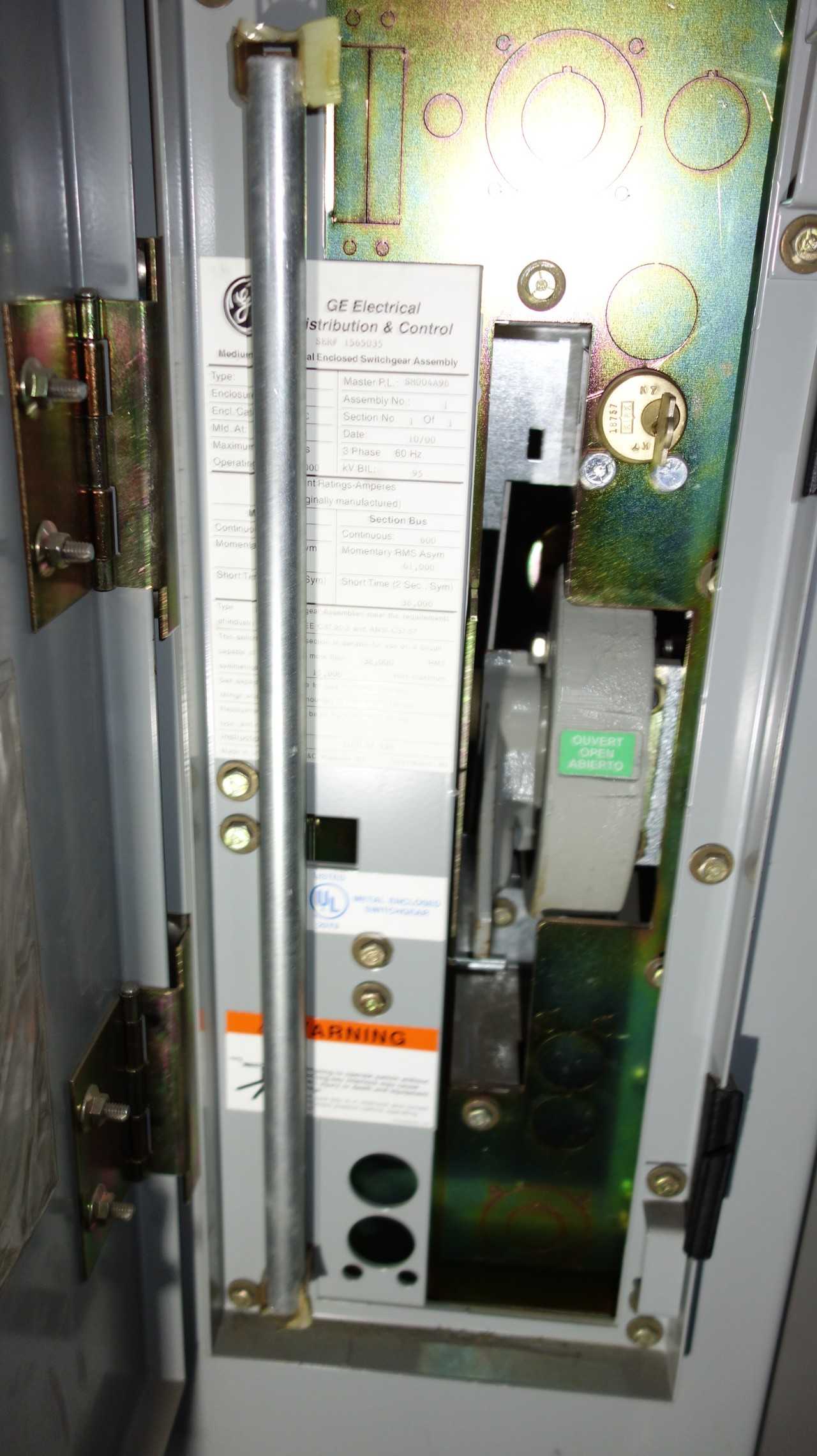 GE INDUSTRIAL MVS 15KV 600A LOAD INTERRUPTER SWITCH - ELECTRICAL COMPONENTS