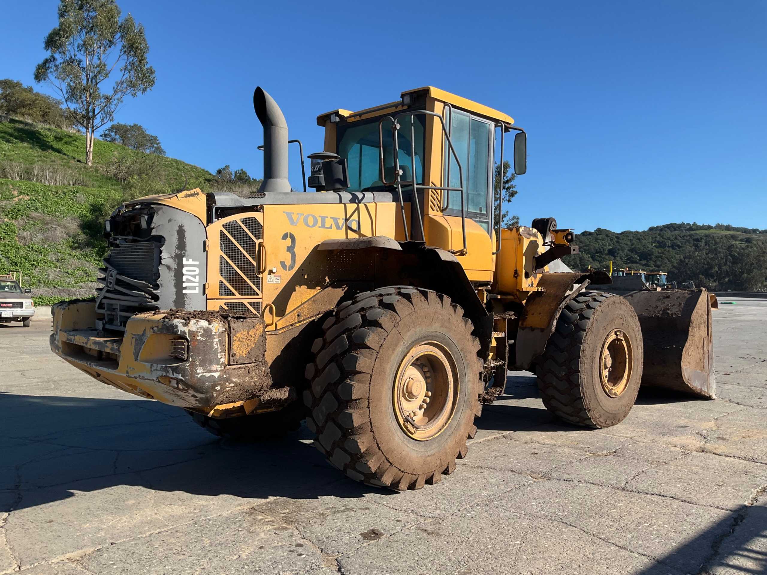 VOLVO L120F WHEEL LOADER