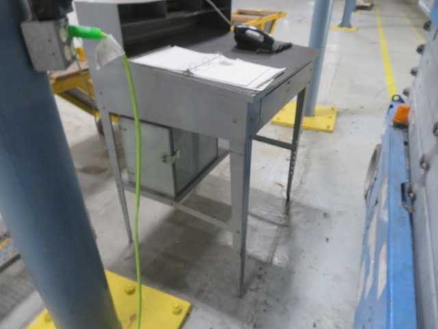 Steel Step on Wheels mand Foreman's Desk - MISCELLANEOUS