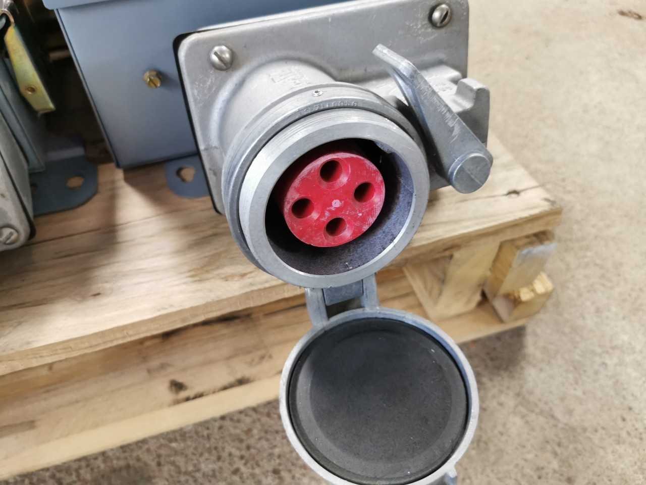 Pallet of 8 Crouse-Hinds Interlocked Safety Disconnect Switch - DISCONNECT SWITCHES