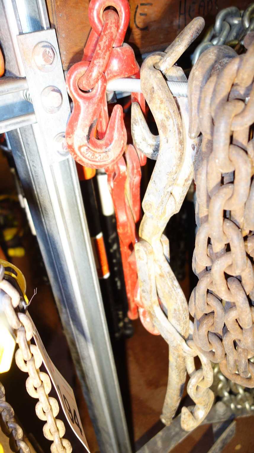 LOT OF ASSORTED HOISTING AND RIGGING EQUIPMENT - LIFTING EQUIPMENT