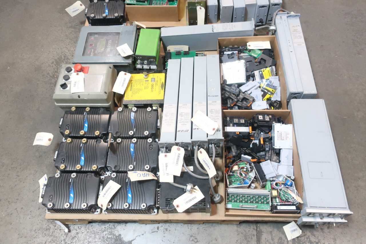 2 PALLETS OF ASSORTED ELECTRICAL MODULES, CIRCUIT BOARDS, AMP CONTROLS, 63U-BC-OHDA-F M/63U CONTROLLER MODULE, MOTOR CONTROLS- NAVITAS, PHEONIX CONTACT, BANNER, CURTIS, FOXBORO - AUTOMATION & CONTROLS