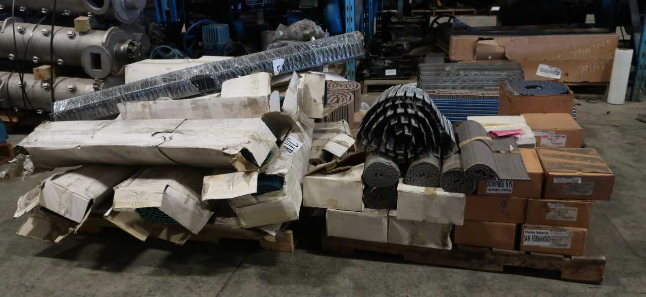 4 PALLETS OF ASSORTED CONVEYOR BELTS AND CHAINS - POWER TRANSMISSION