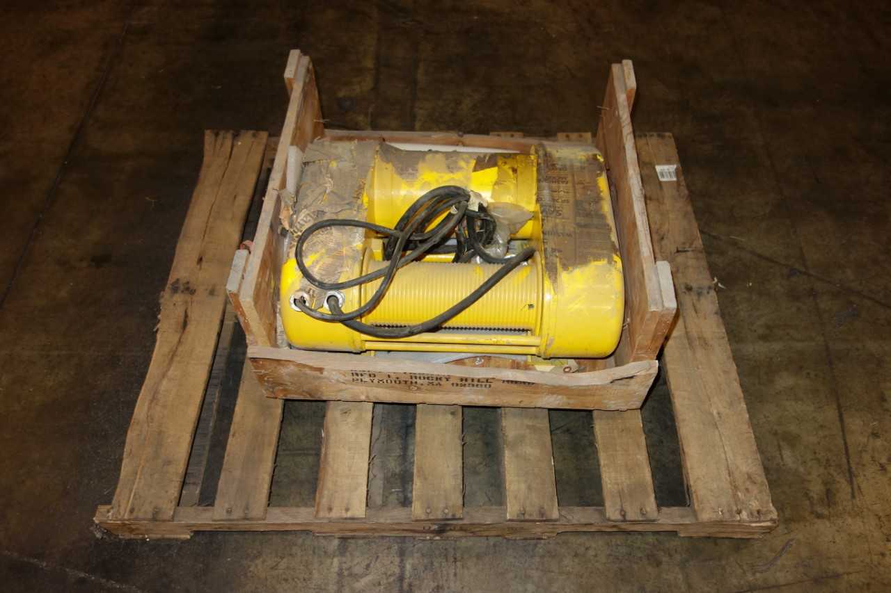 DAVID ROUND ELECTRIC HOIST 26FPM 1-1/2HP 1/2TON 55 - LIFTING EQUIPMENT