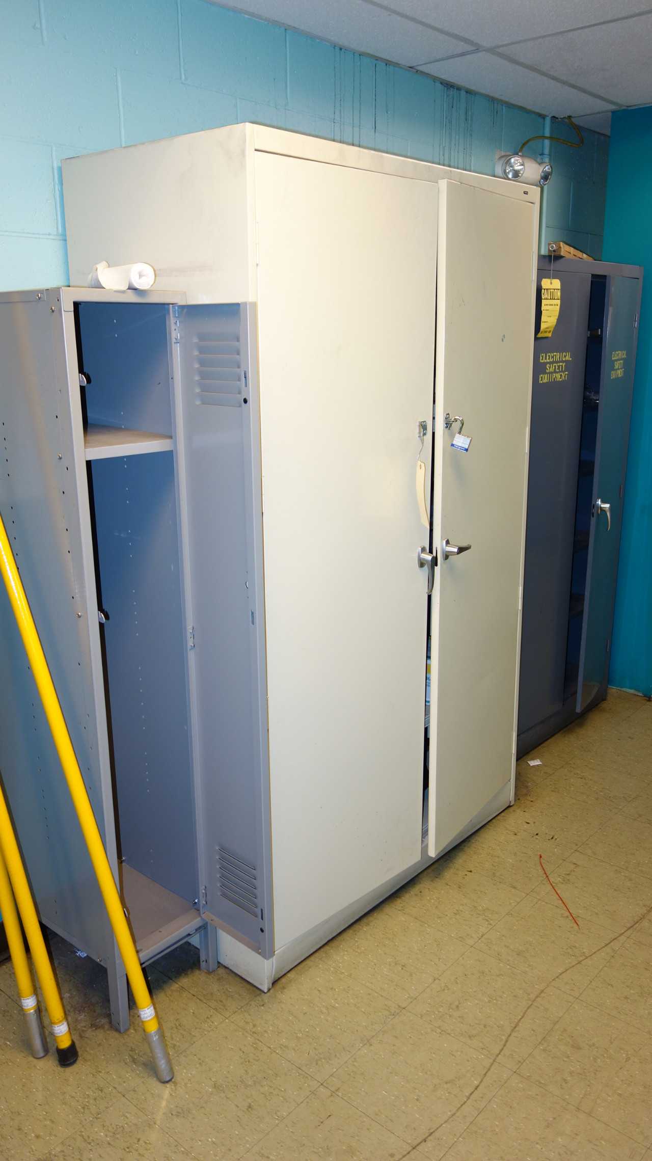 LOT OF 2 CABINETS AND 1 LOCKER, SAFETY SUPPLIES - TOOL STORAGE