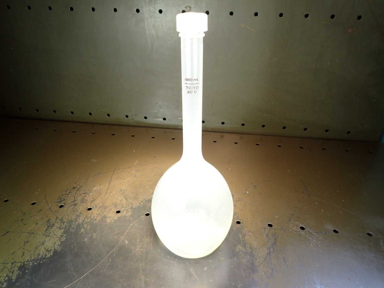 Thermo Scientific Nalgene Polypopylene Volimetric Flask+Lid 4001-1000 1000mL NEW - LAB & SCIENTIFIC