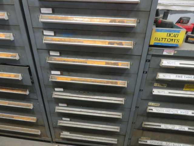 9 Drawer Stanley Vidmar and contents - MISCELLANEOUS