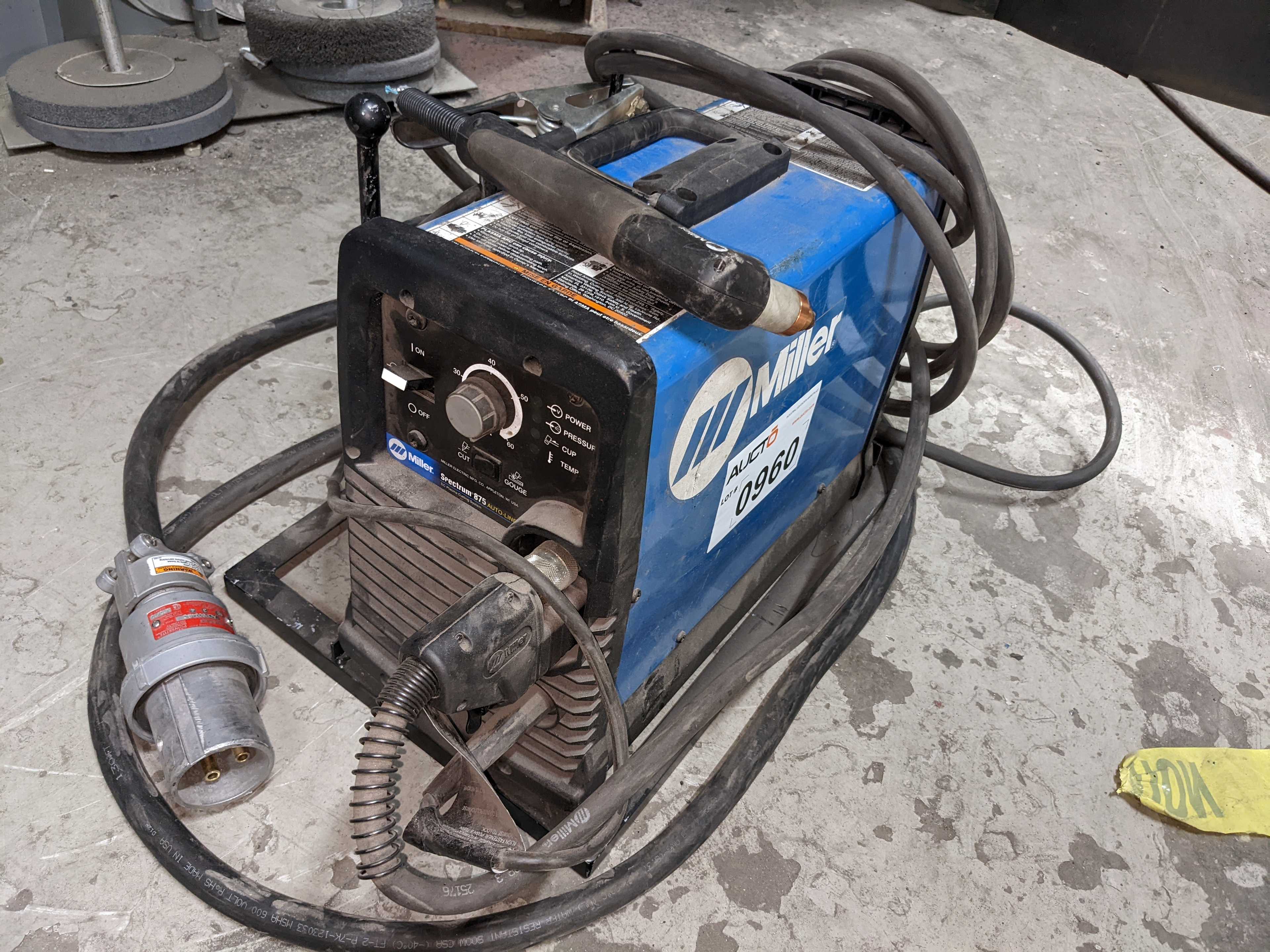 PLASMA CUTTING SYSTEM - PORTABLE PLASMA CUTTERS
