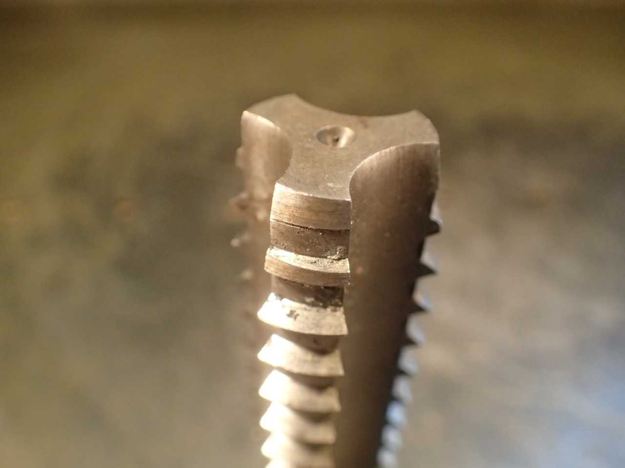 Regal Beloit 1" -8 NC Interrupted Hand Thread Tap GH4 3-Flute 2-1/2" Long Flutes - MACHINING ACCESSORIES & TOOLING