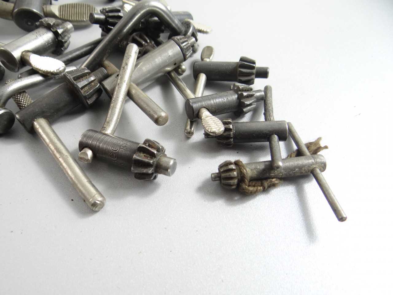 Lot of Assorted New And Used Drill Chuck Keys Jacobs Cushman - HOLEMAKING TOOLS