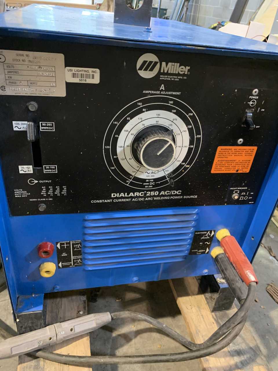 USED MILLER DIALARC 250 AC/DC WELDER 200/230/460 VOLT 901572 - WELDING EQUIPMENT