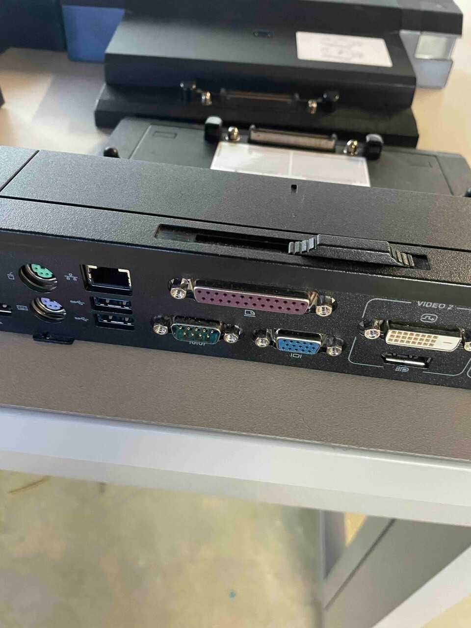 Dell Docking Stations (2599648) Charleston - MISCELLANEOUS
