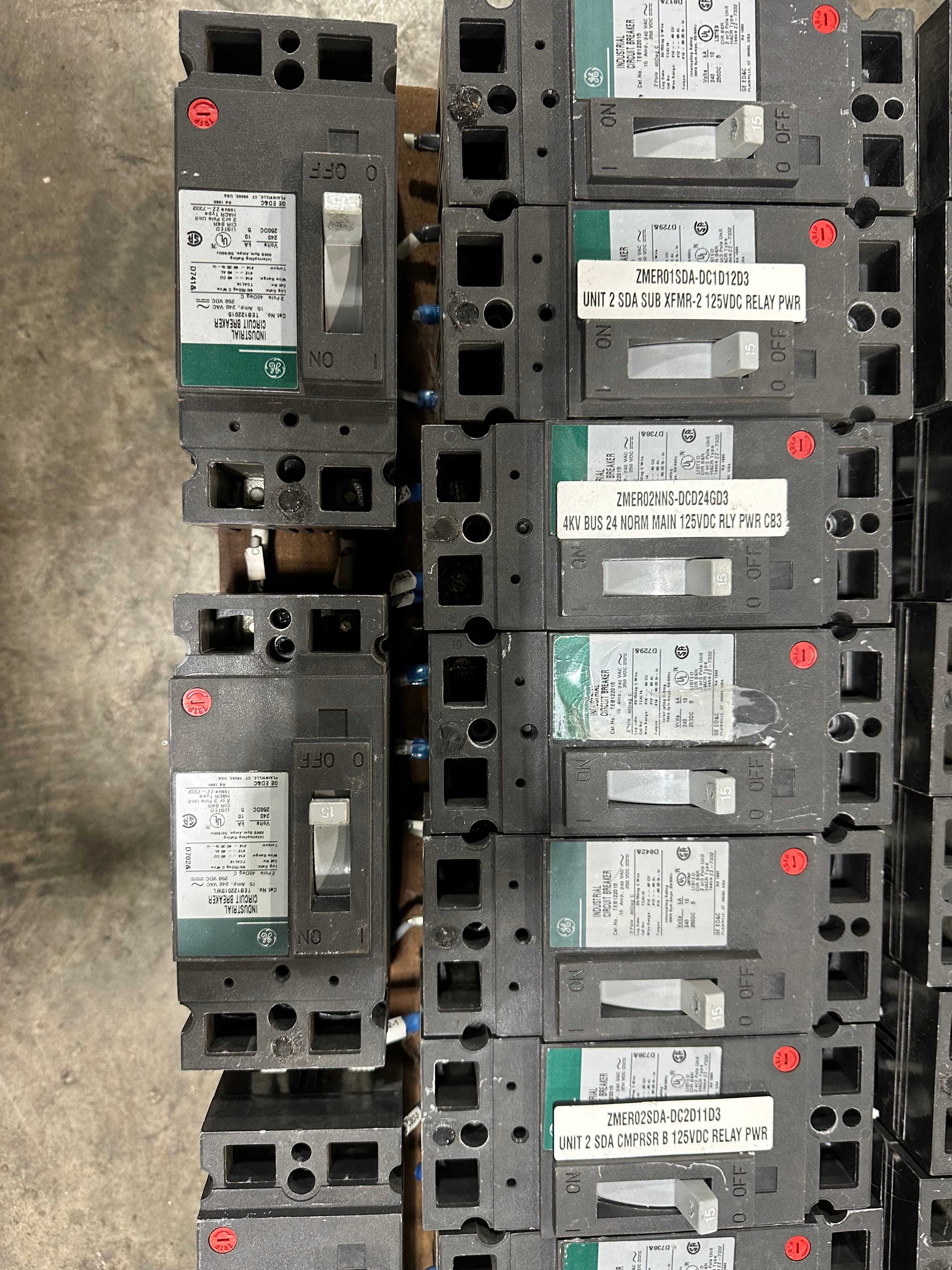 QTY 50- GENERAL ELECTRIC TEB122015 INDUSTRIAL CIRCUIT BREAKERS - CIRCUIT BREAKERS