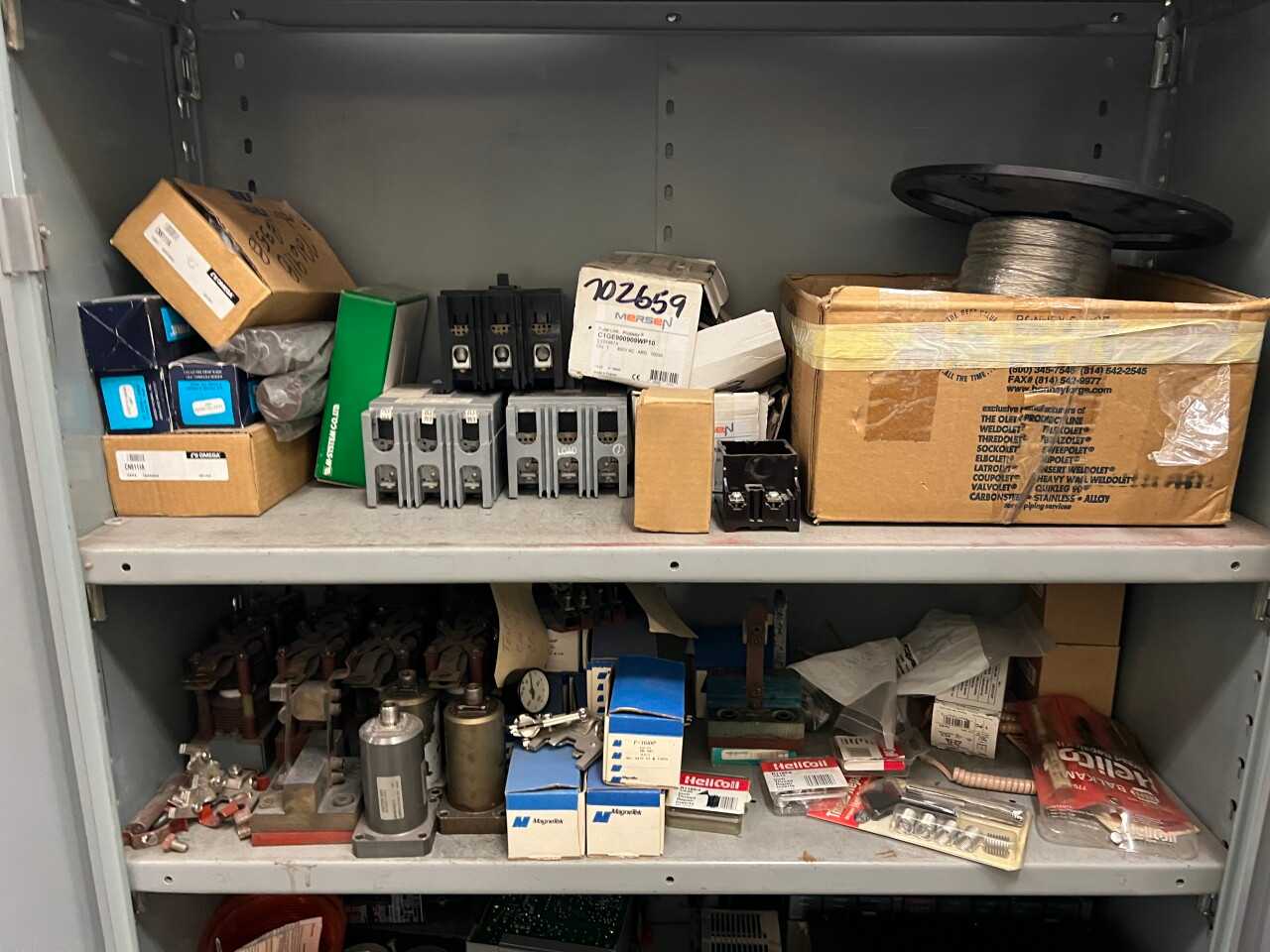 4x cabinets with contents - electrical parts and supplies - ELECTRICAL COMPONENTS