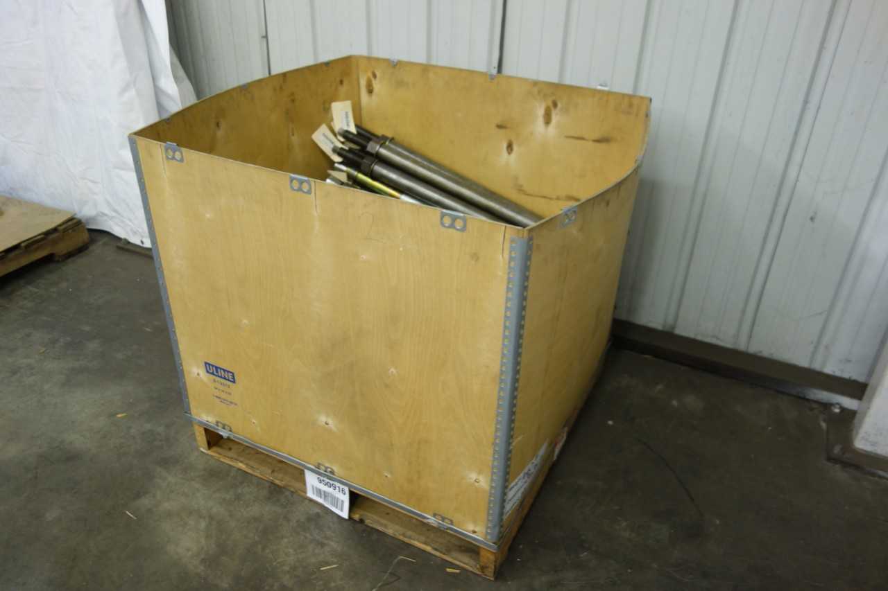 LOT OF 100 MAXI-BOLT MB-1250-37-29-1/2 EXPANSION ANCHOR - ELECTRICAL COMPONENTS