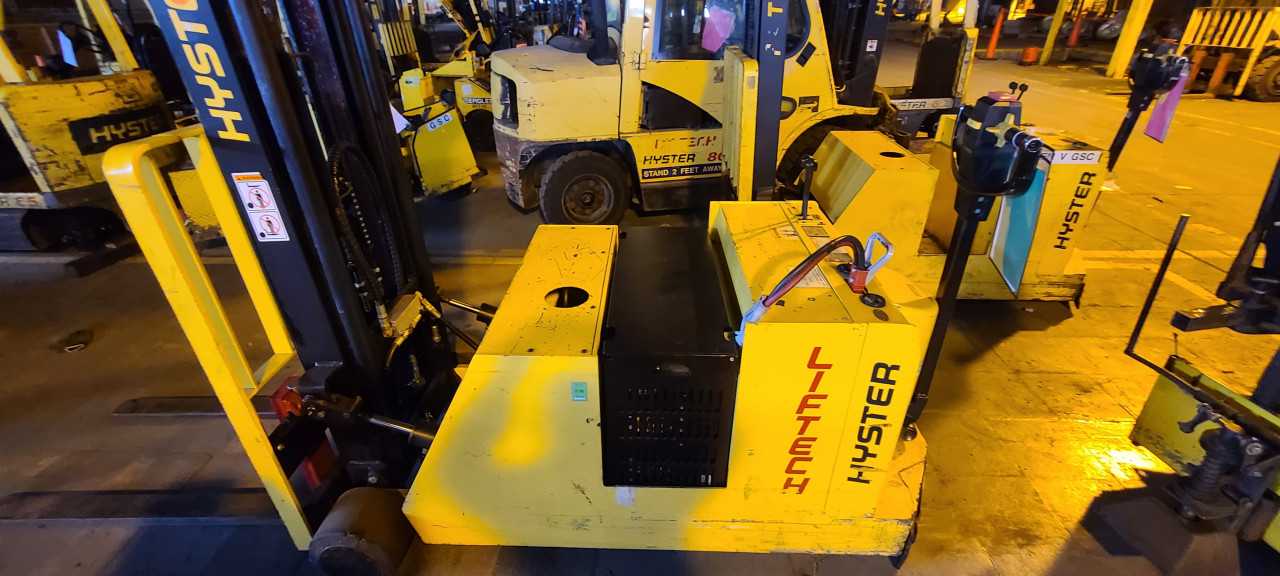 Hyster W40CTX Stacker - FORKLIFTS
