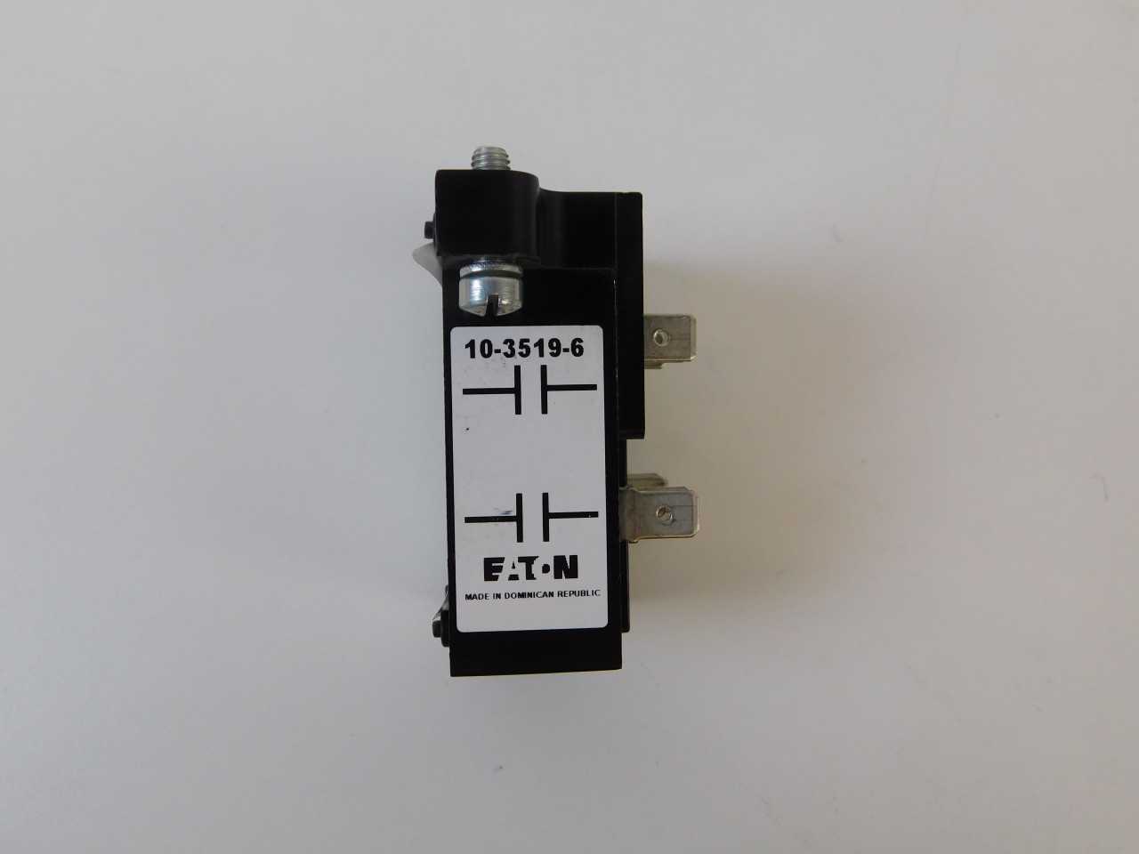 Lot of Quantity 3x 10-3519-6 Contacts - VALVES