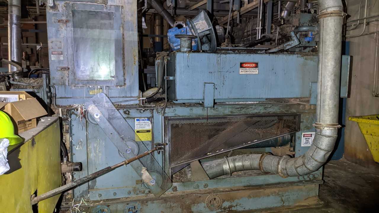 PAPER BALER - MATERIAL HANDLING