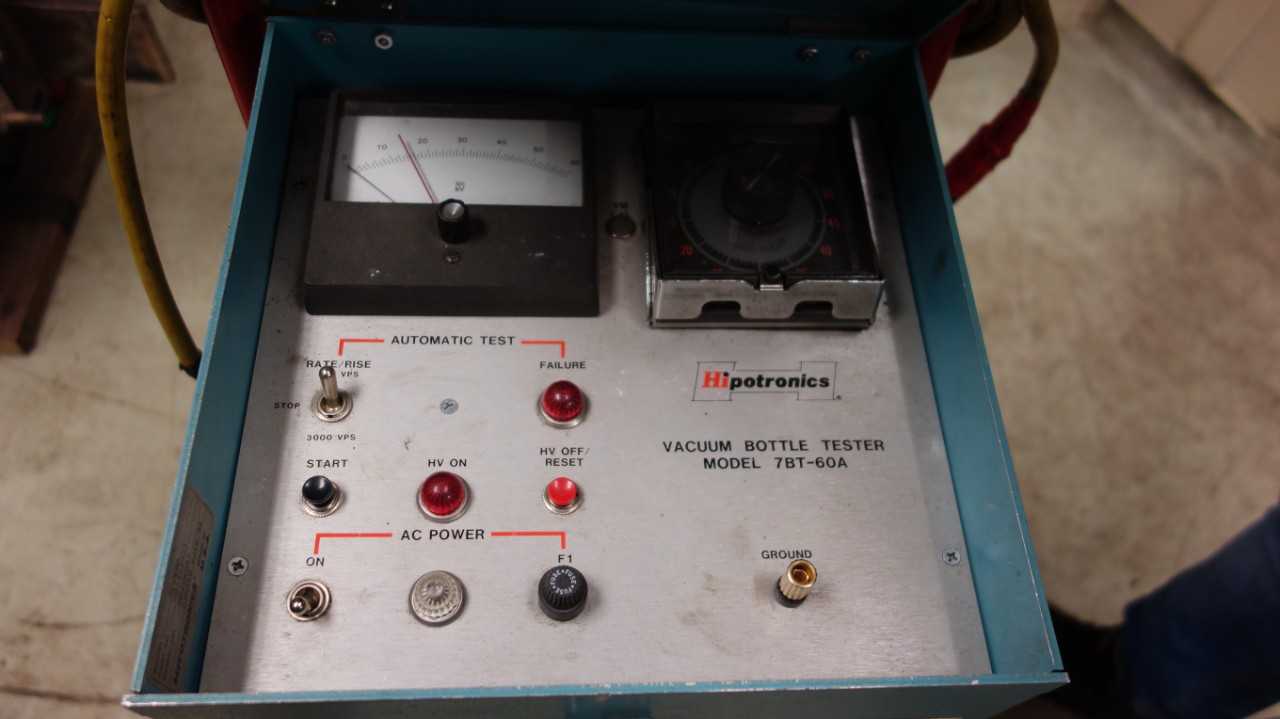 HIPOTRONICS 7BT-60A VACUUM BOTTLE TESTER - ELECTRICAL TESTING EQUIPMENT