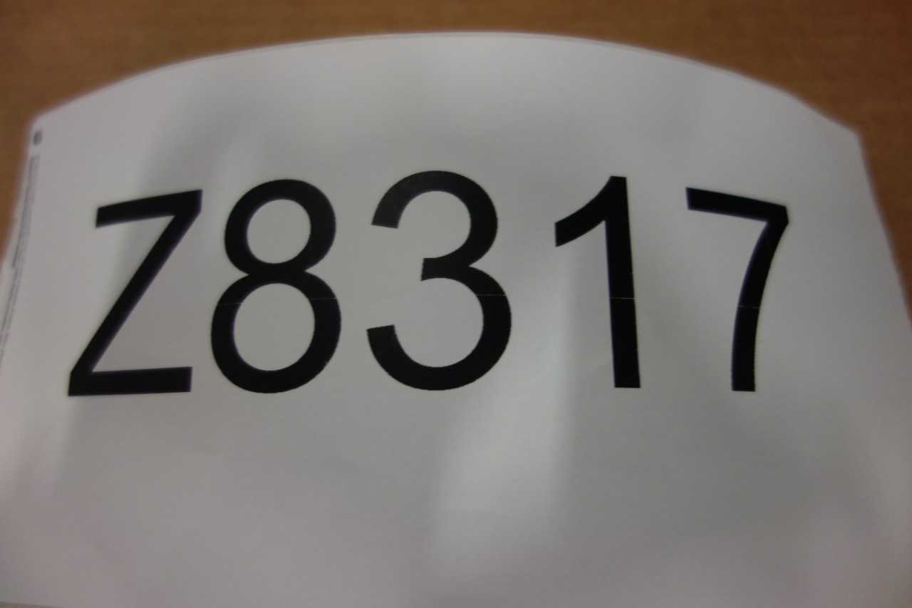 1 PALLET OF ASSORTED MOLDED CASE CIRCUIT BREAKERS- FUJI, MITSUBISHI, CUTLER-HAMMER - CIRCUIT BREAKERS