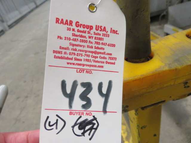 Metal Rack on wheels (4) Lot - MISCELLANEOUS