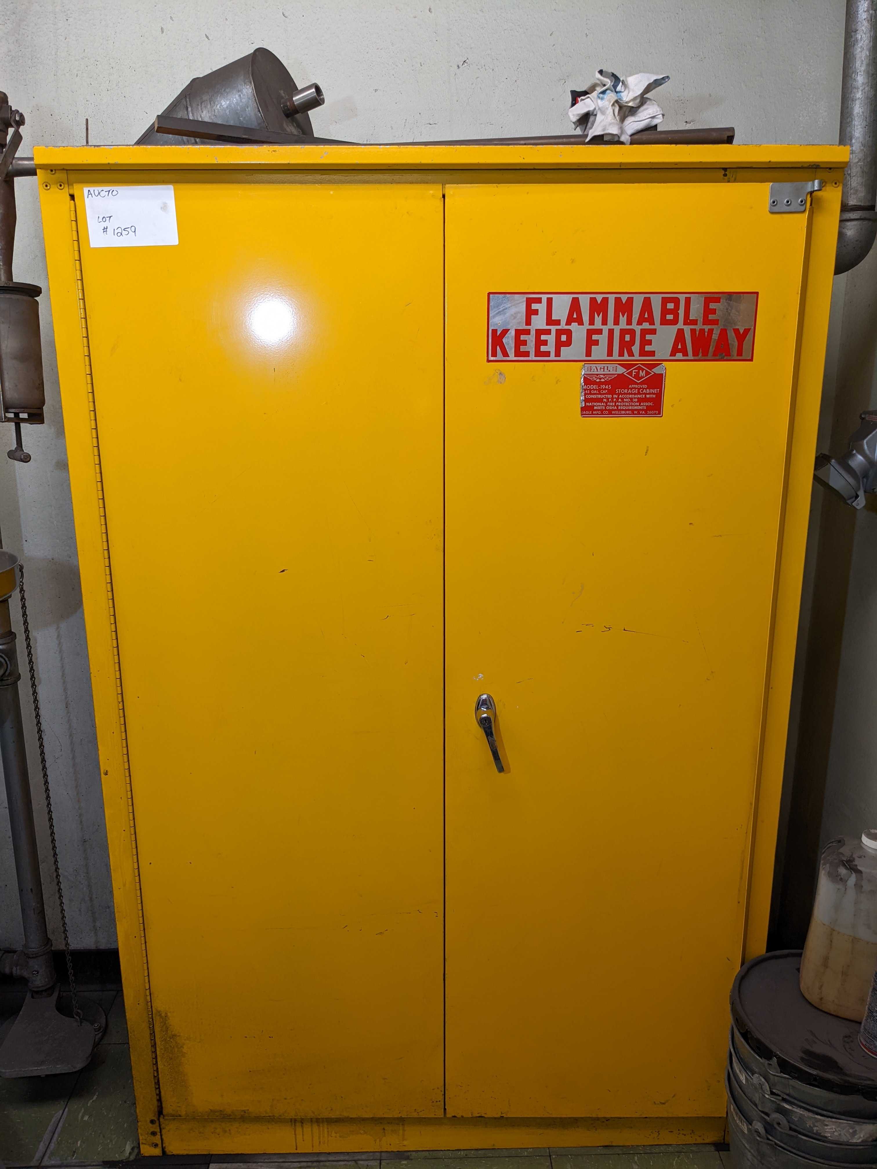 FIRE SAFETY CABINET WITH CONTENTS - SAFETY EQUIPMENT