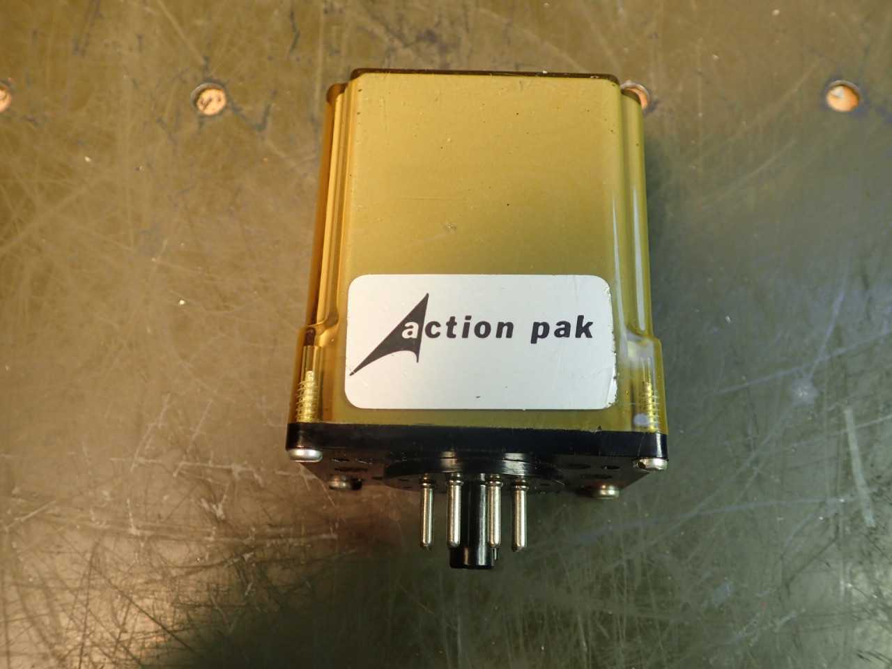 Action-Pak, 3020-101, AP 2000, 400V, 15A, Power 120/240 VAC 8-Pin Base - ELECTRICAL COMPONENTS