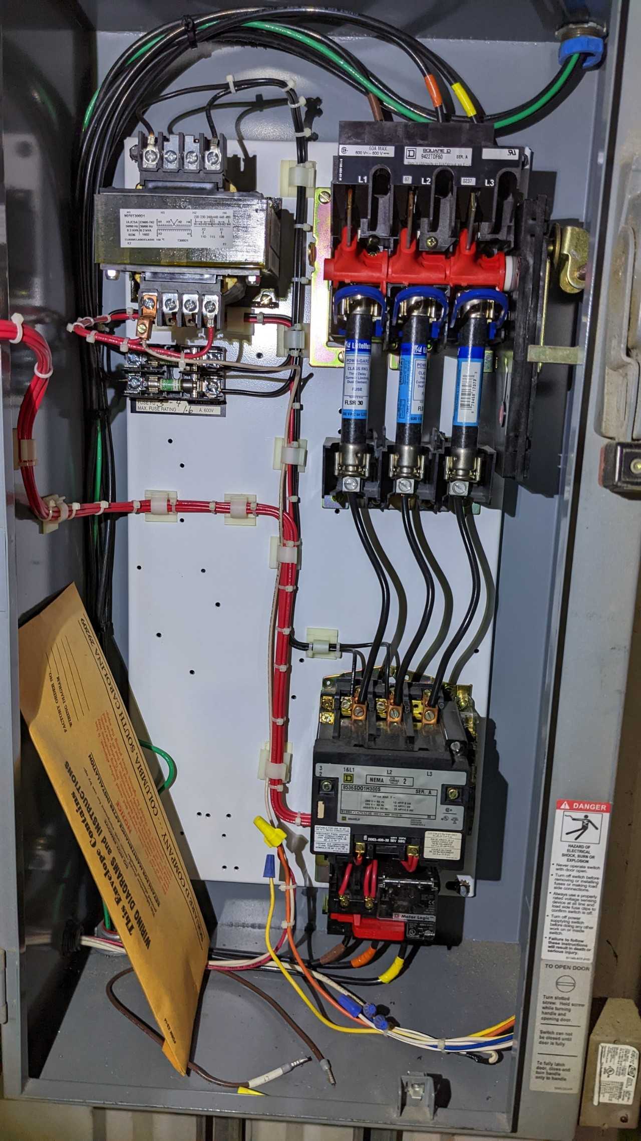 SQUARE D MOTOR STARTER - MOTOR STARTERS