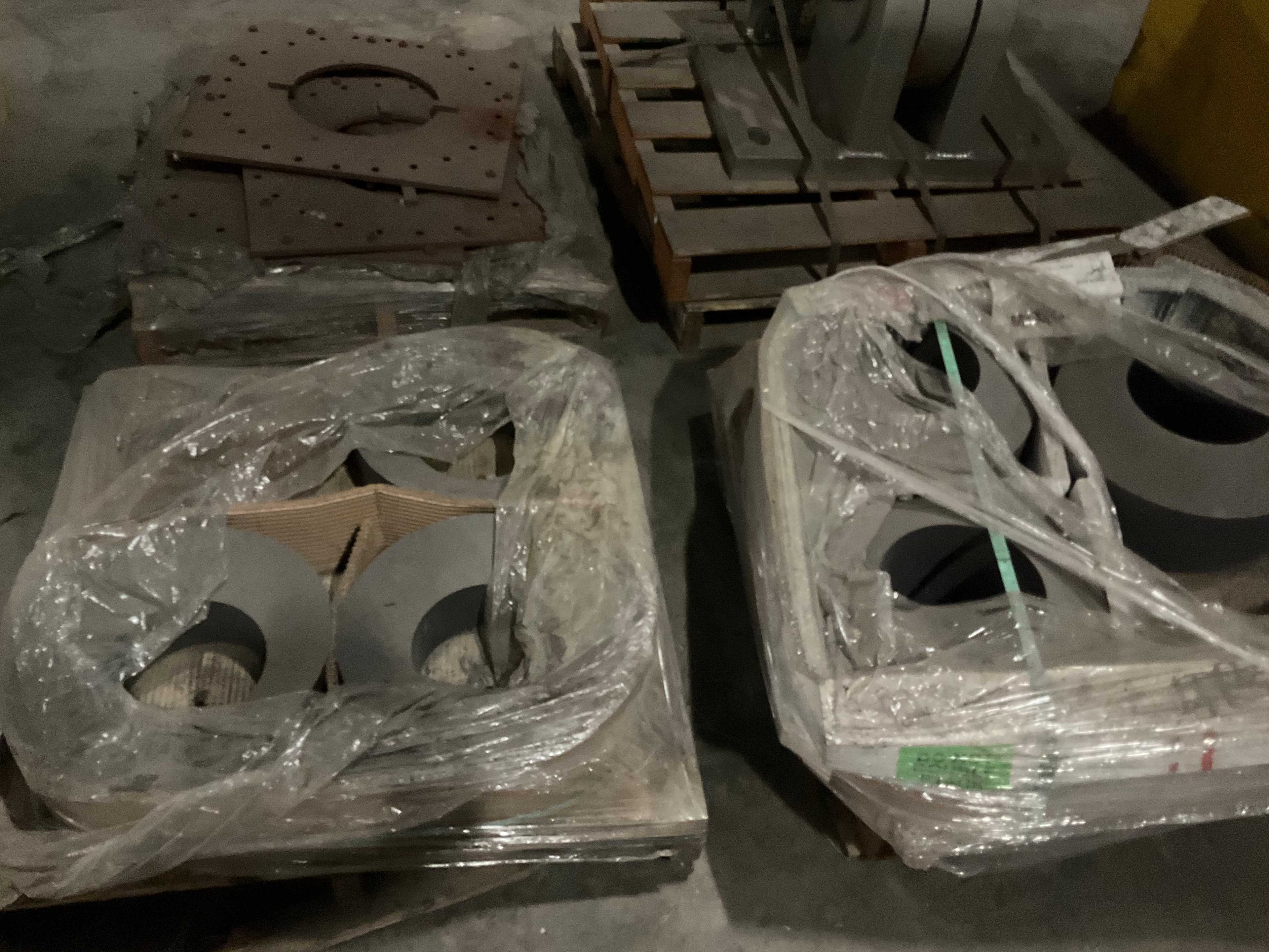 METAL PARTS - INDUSTRIAL PARTS
