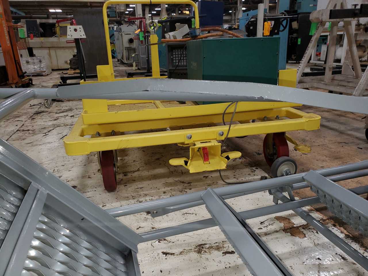 Mobile Steps - ROLLING CARTS