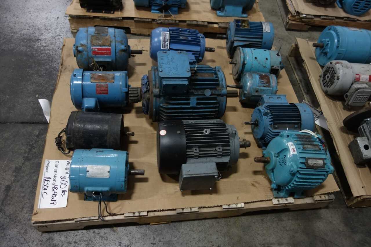 4 PALLETS OF ASSORTED 575V AC ELECTRIC MOTORS - ELECTRIC MOTORS